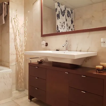 Apartamento 18 Torres Alfonso Zaragoza
